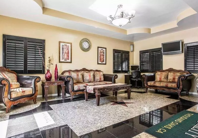酒店 Quality Inn & Suites Thousand Oaks   Us101