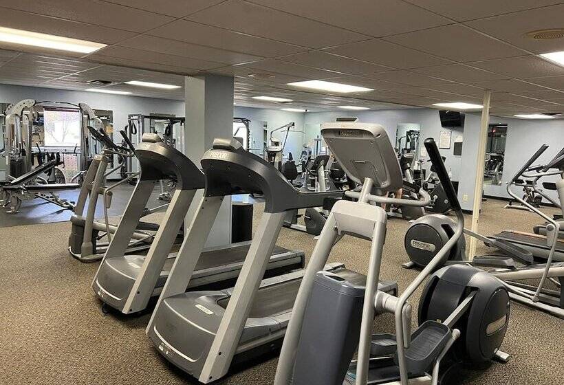 בית מלון כפרי Ramada By Wyndham Waupaca