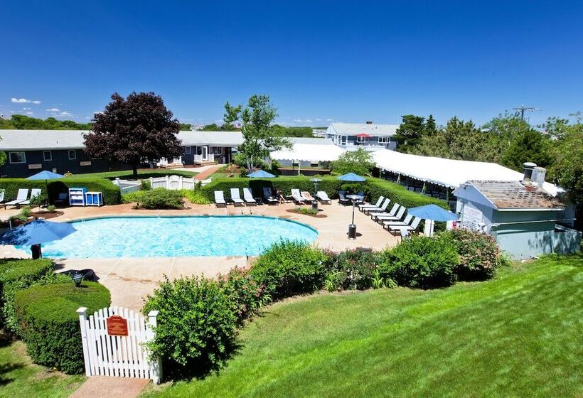 هتل The Seaglass Inn & Spa