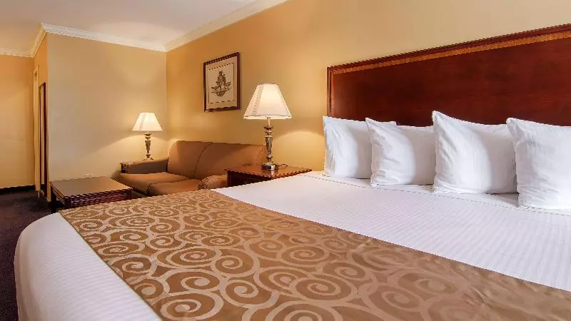 汽车旅馆 Best Western Forest Inn