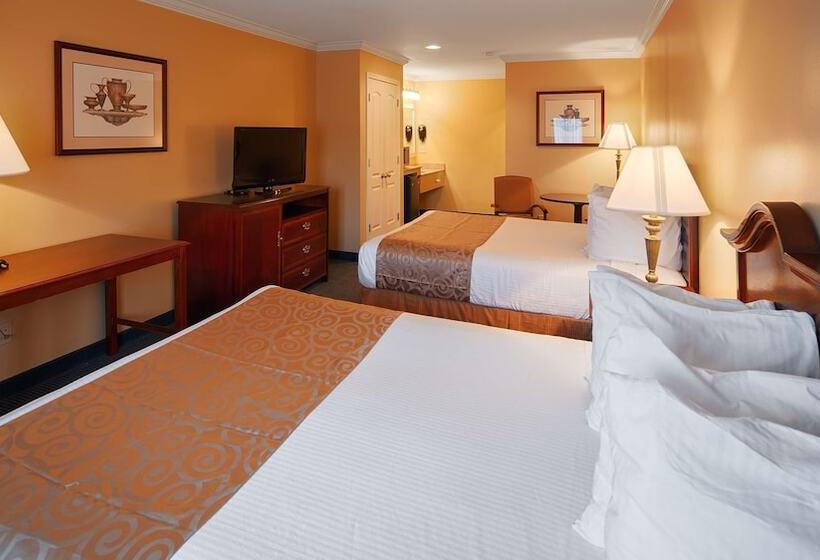 Мотель Best Western Forest Inn