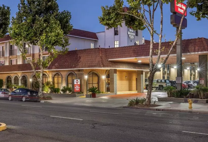 בית מלון כפרי Best Western Plus South Bay