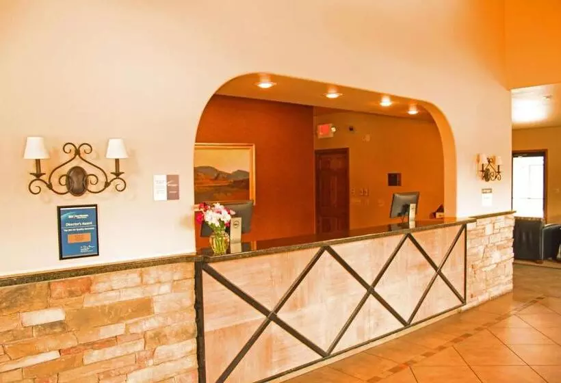 בית מלון כפרי Best Western Sunset Inn