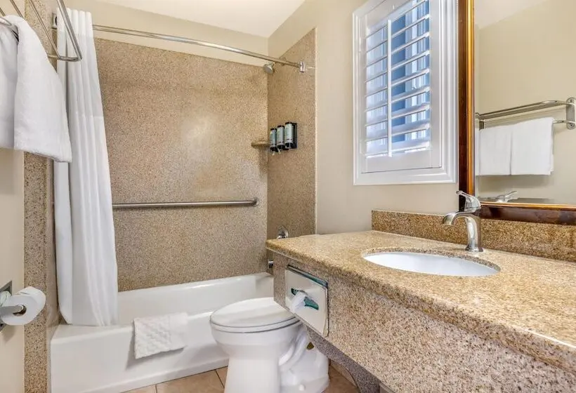 Hotelli Best Western Tradewinds