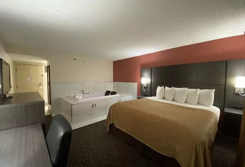 هتل Chicago Club Inn & Suite