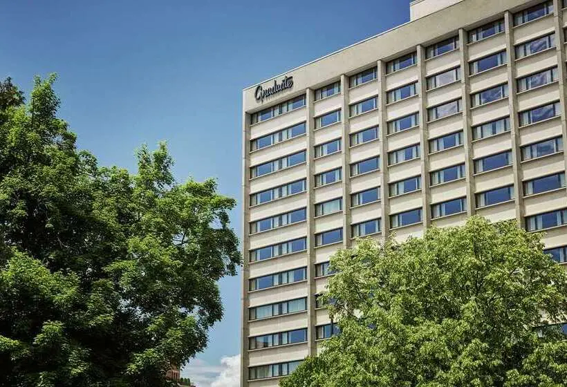 ホテル Graduate By Hilton Ann Arbor