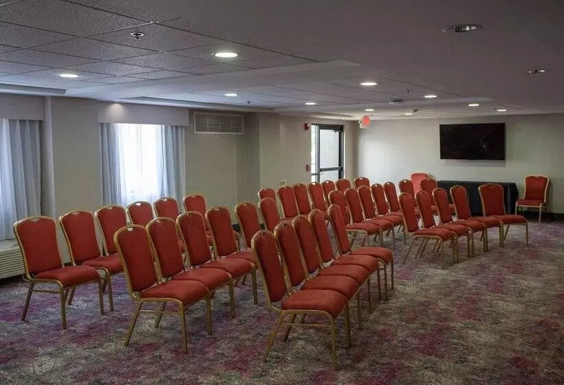 בית מלון כפרי La Quinta By Wyndham Goodlettsville Nashville