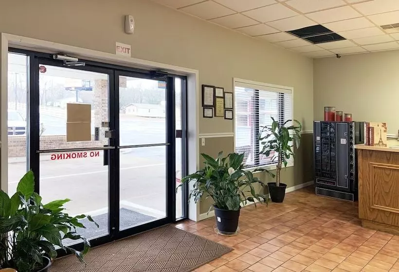 בית מלון כפרי Paris Inn And Suites