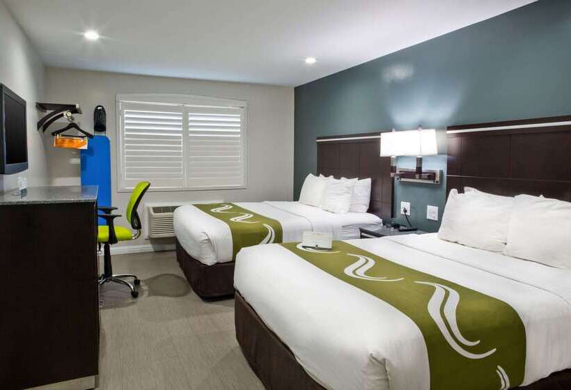 هتل Quality Inn Hayward