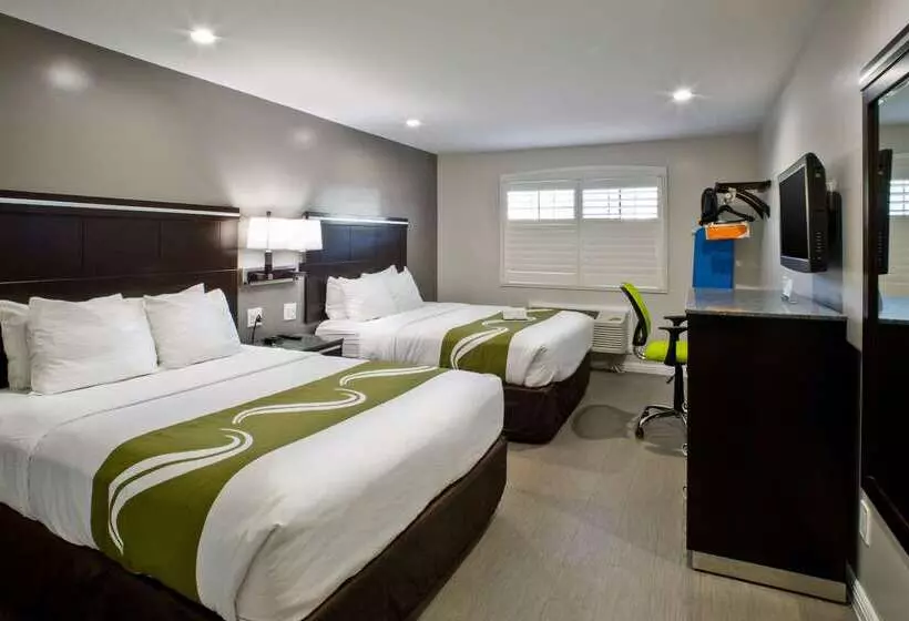 호텔 Quality Inn Hayward