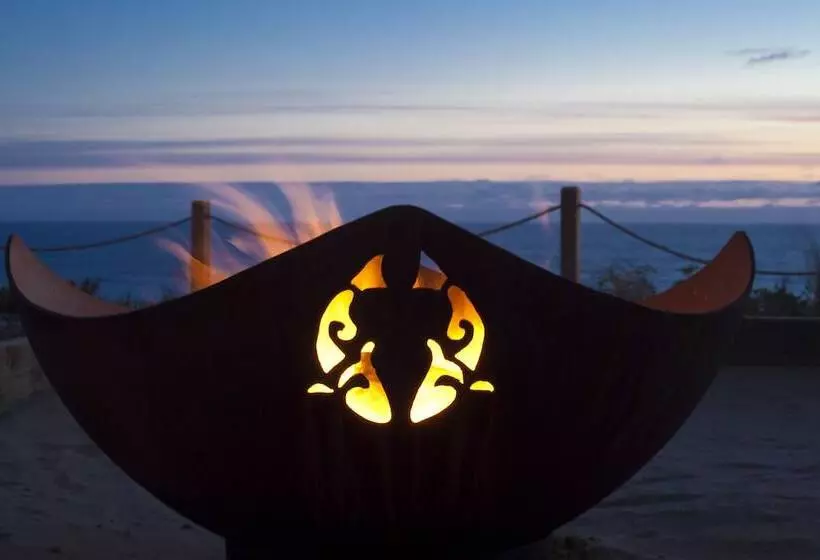 ホテル The Coho Oceanfront Lodge