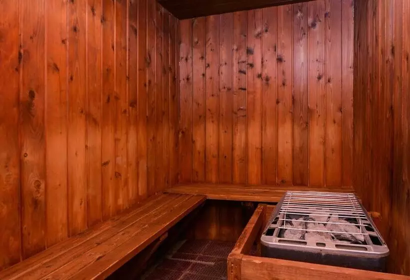 ホテル The Coho Oceanfront Lodge