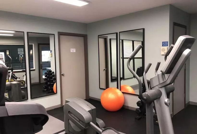 ホテル The Coho Oceanfront Lodge
