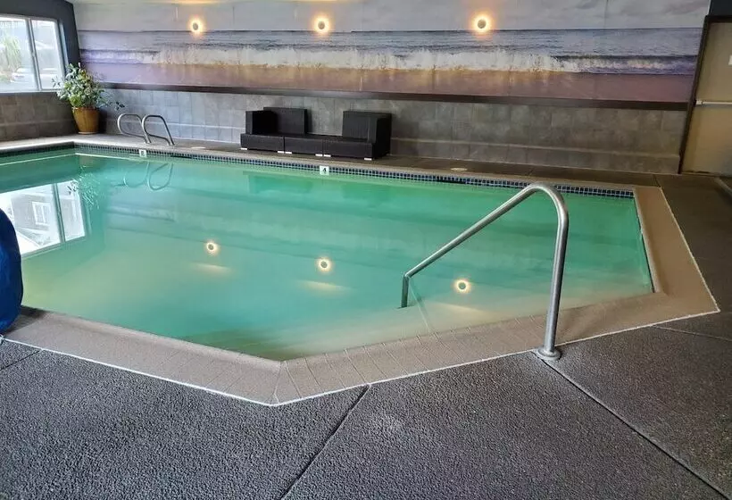 ホテル The Coho Oceanfront Lodge
