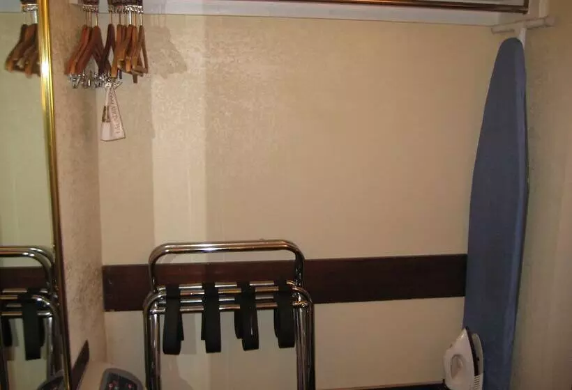 Royal Holiday Motel By Belvilla Gallup I 40