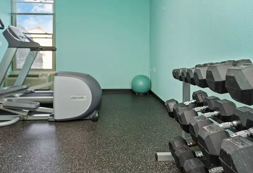 בית מלון כפרי Quality Inn Bangor Airport