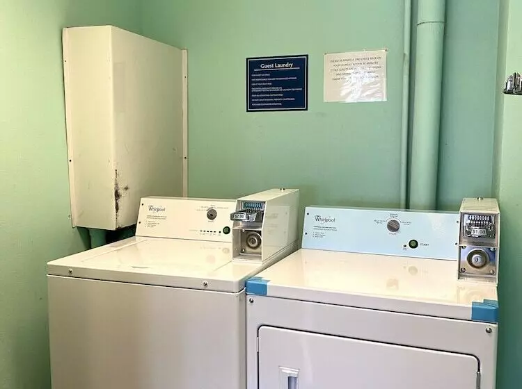 בית מלון כפרי Quality Inn Bangor Airport