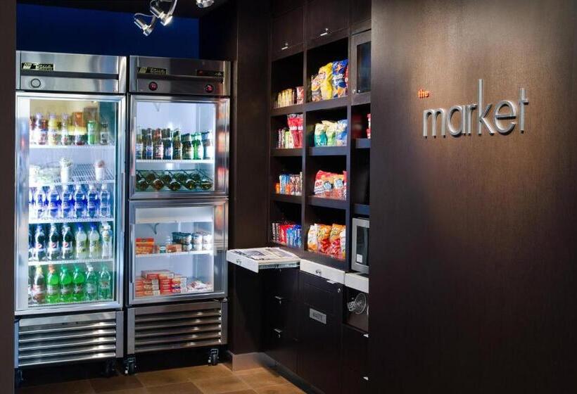 هتل Courtyard Kansas City Overland Park/metcalf, South Of College Boulevard