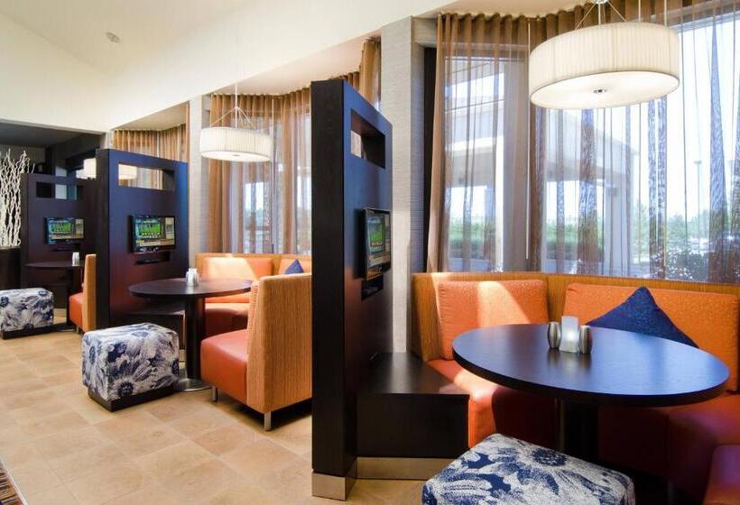 هتل Courtyard Kansas City Overland Park/metcalf, South Of College Boulevard