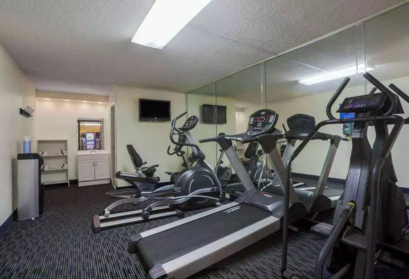 Hotel Days Inn By Wyndham Newark Wilmington