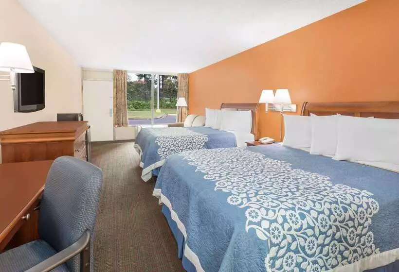 فندق Days Inn By Wyndham Orangeburg South