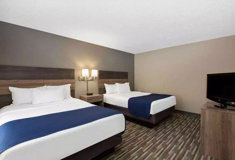ホテル Days Inn & Suites By Wyndham Wisconsin Dells