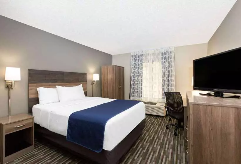 ホテル Days Inn & Suites By Wyndham Wisconsin Dells