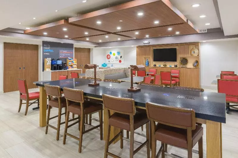 Otel Holiday Inn Express Southington, An Ihg