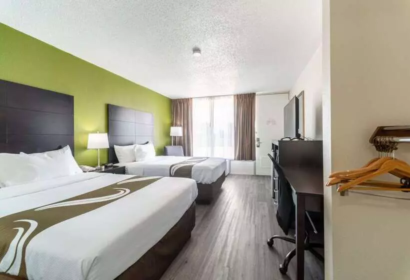 בית מלון כפרי Quality Inn & Suites Vandalia Near I70 And Hwy 51