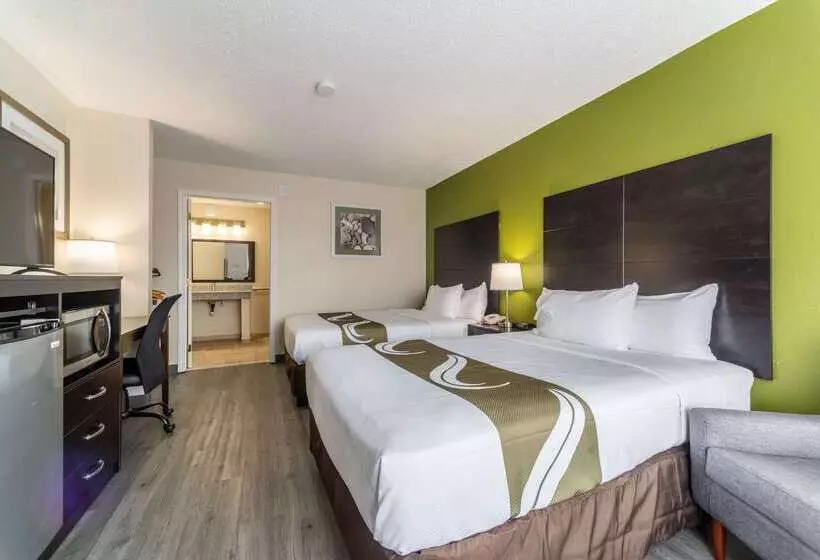 בית מלון כפרי Quality Inn & Suites Vandalia Near I70 And Hwy 51