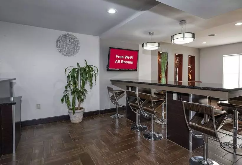 Otel Red Roof Inn Raleigh North Crabtree Mall Pnc Arena