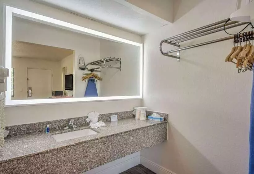 호텔 Rodeway Inn Port Richey North