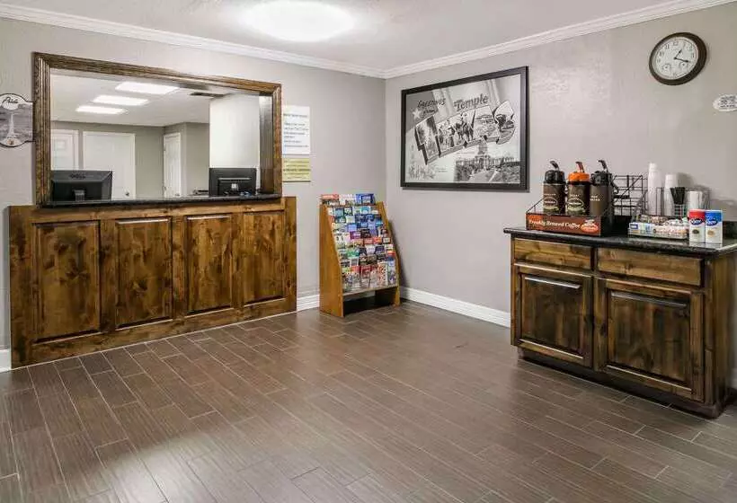 모텔 Super 8 By Wyndham Temple S General Bruce