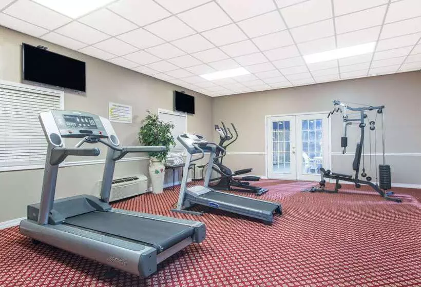 모텔 Super 8 By Wyndham Temple S General Bruce