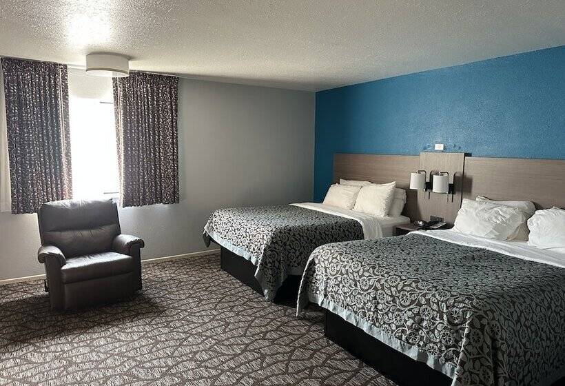 Отель Baymont By Wyndham Manistee