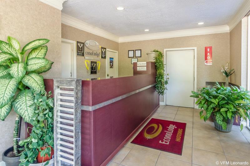 فندق Econo Lodge Historic Area