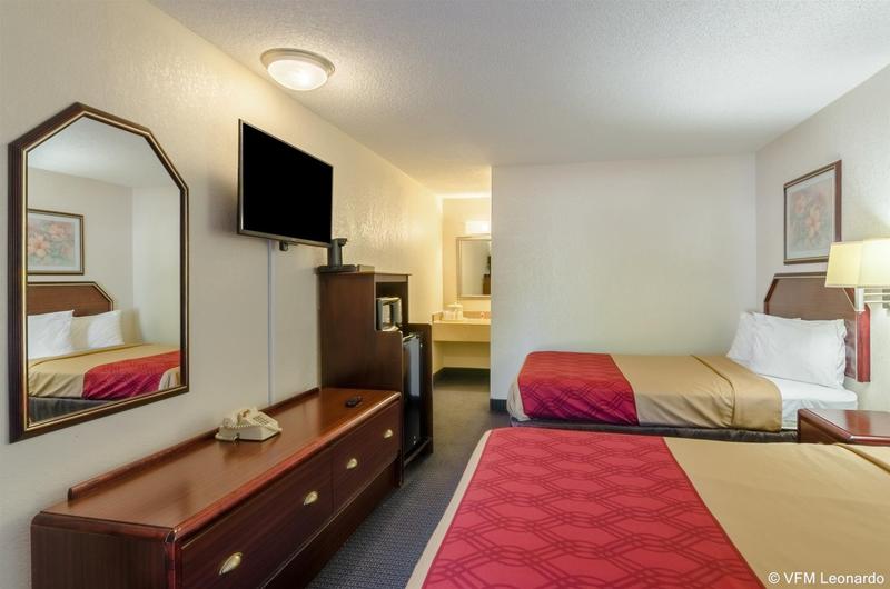 فندق Econo Lodge Historic Area