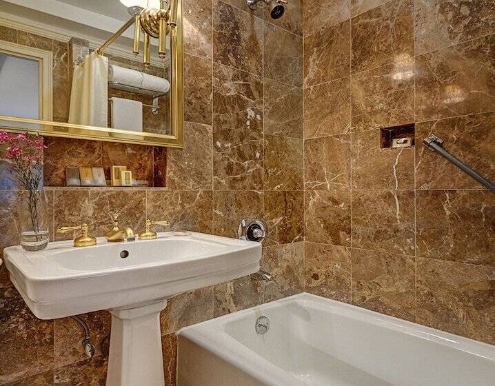 Elysee By Library Hotel Collection