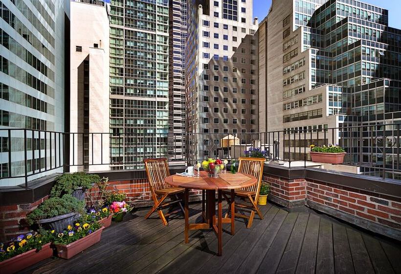 Elysee By Library Hotel Collection