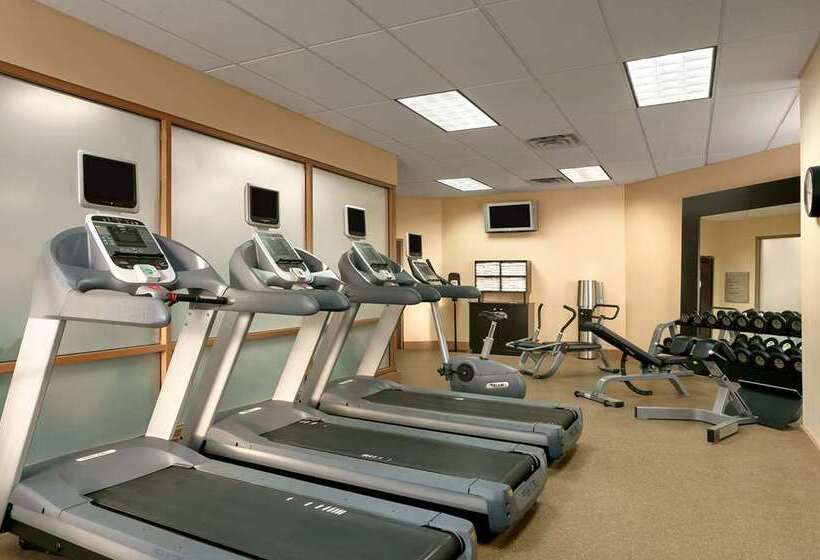 فندق Embassy Suites By Hilton Chicago North Shore Deerfield