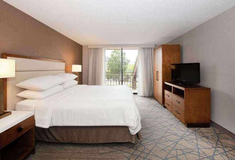 هتل Embassy Suites By Hilton Colorado Springs