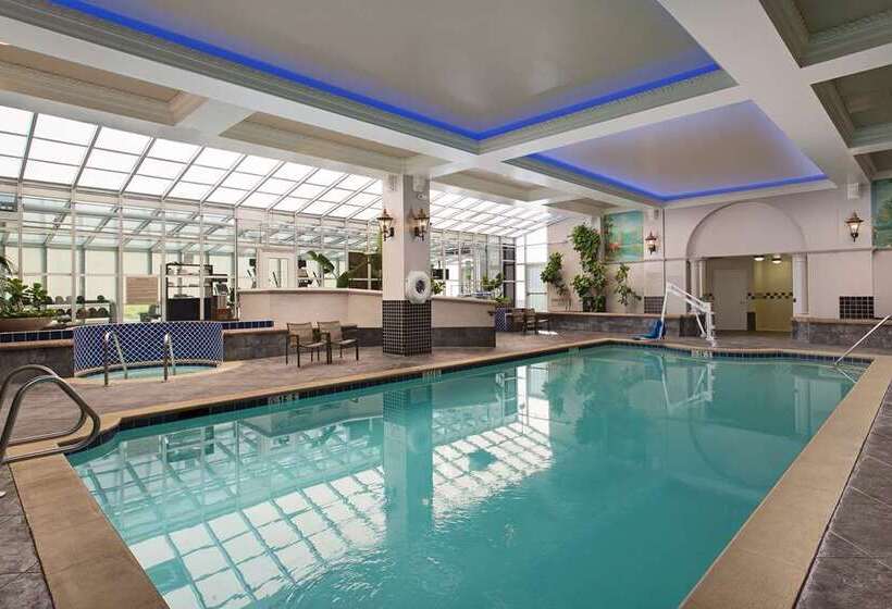 فندق Embassy Suites By Hilton San Francisco Airport Waterfront