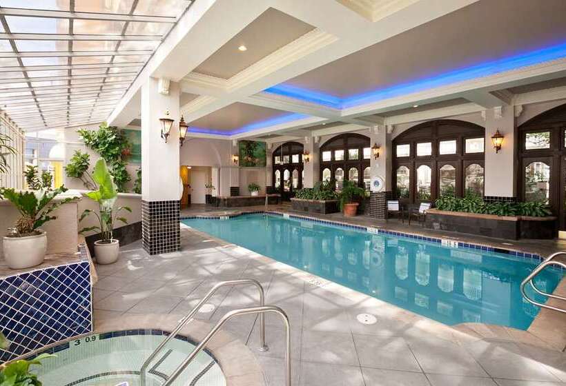فندق Embassy Suites By Hilton San Francisco Airport Waterfront