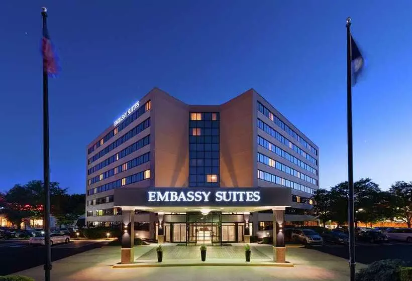 Hotel Embassy Suites By Hilton Tysons Corner