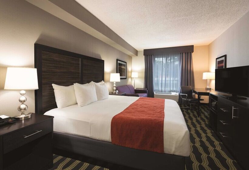 酒店 La Quinta By Wyndham Lynchburg At Liberty Univ