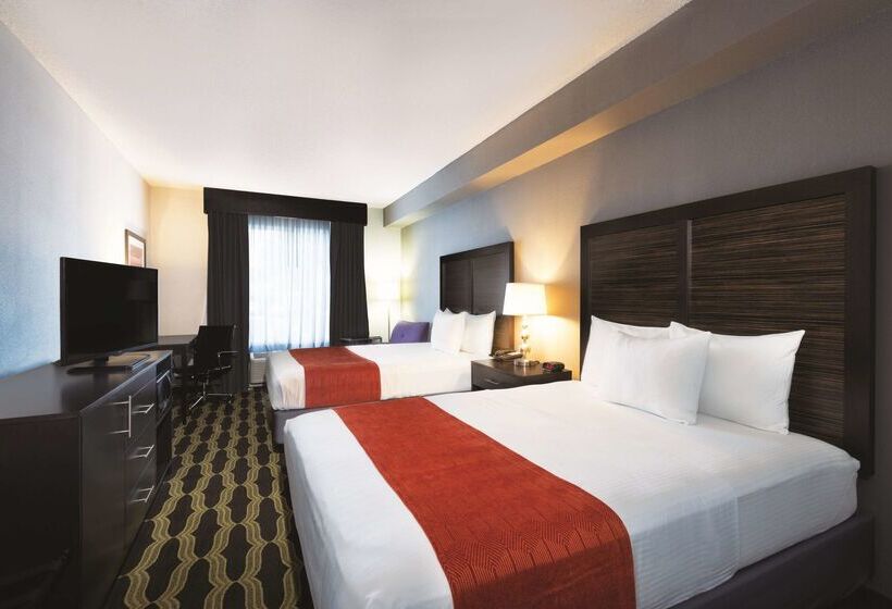 酒店 La Quinta By Wyndham Lynchburg At Liberty Univ