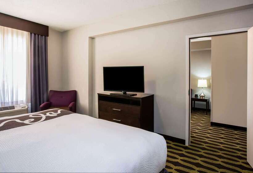 酒店 La Quinta By Wyndham Lynchburg At Liberty Univ