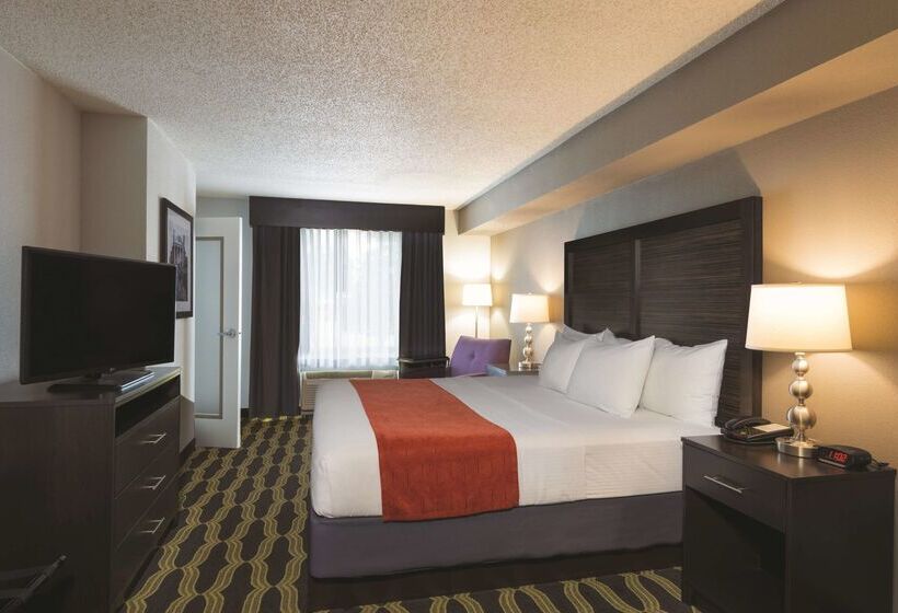 酒店 La Quinta By Wyndham Lynchburg At Liberty Univ