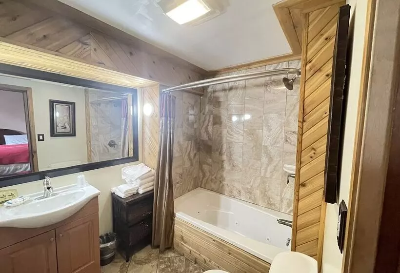 Отель Pikes Peak Inn