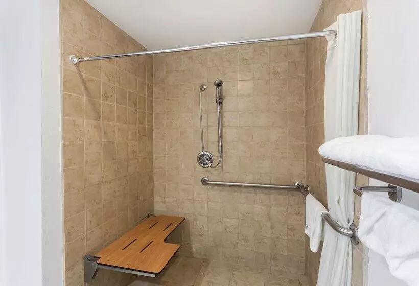 בית מלון כפרי Super 8 By Wyndham El Cajon San Diego